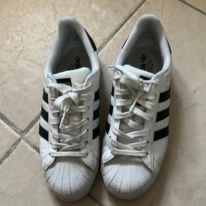 Adidas super star in men size 8. Classic original